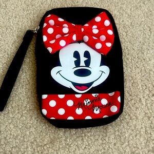 Minnie Mouse Polka Dot Bow Wristlet Pouch Disney Black Red‎
